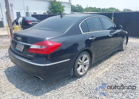 2013 Hyundai Genesis 3.8 z USA, uszkodzony, nr VIN KMHGC4DD5DU214566
